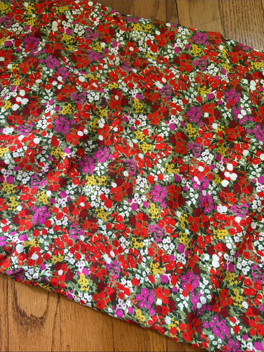 Mood fabrics bright floral viscose